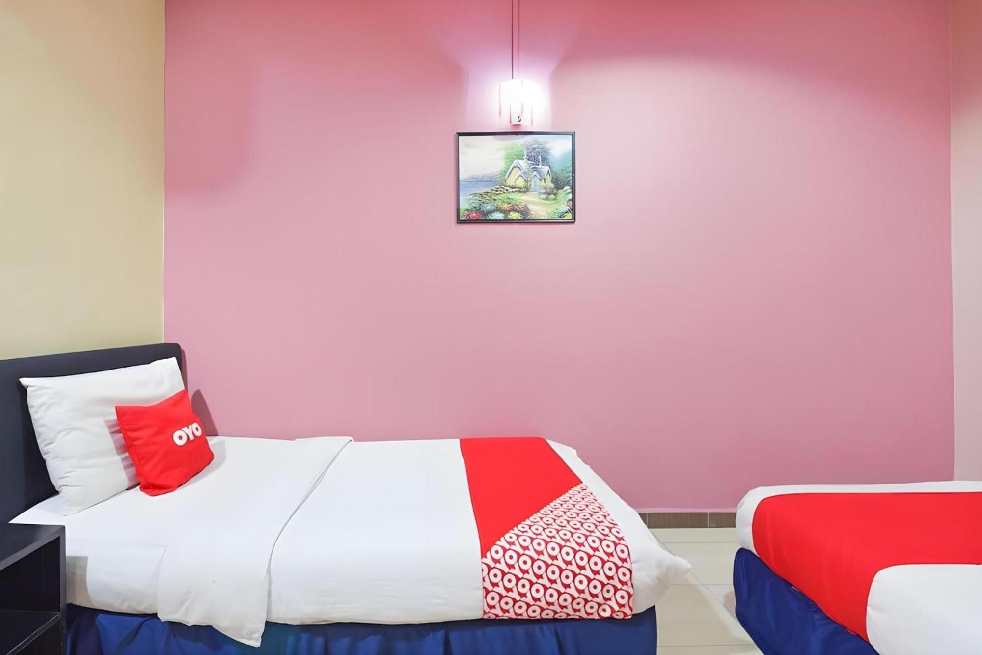 OYO 89588 Destiny Riverside Hotel Kota Bharu Eksteriør bilde